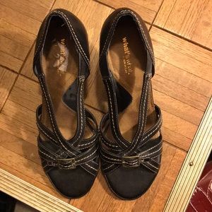 Cute heels! Perfect for summer!